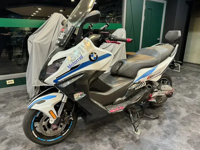 BMW c650s