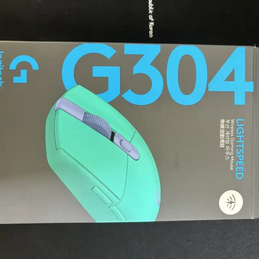 G304