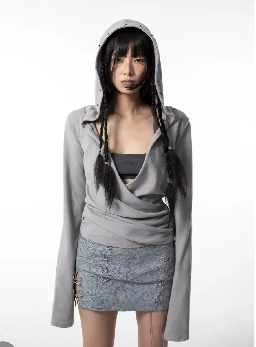 leey rivet hoodie shirring robe top gray