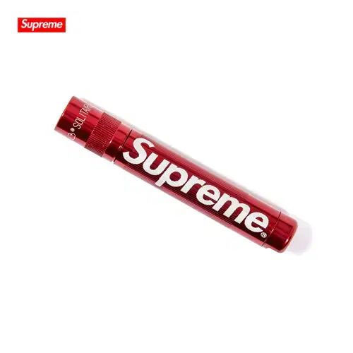 슈프림 x 맥라이트 | Supreme x MAGLITE Solitaire