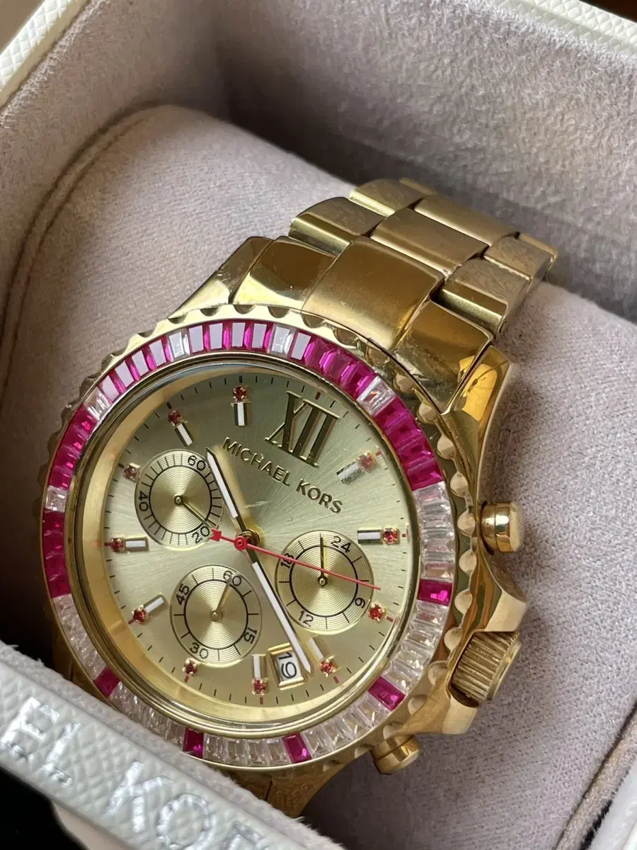 Michael Kors Gold Metal Watch