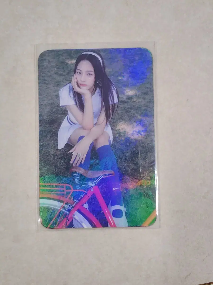 minji aladin pre-order benefit photocard