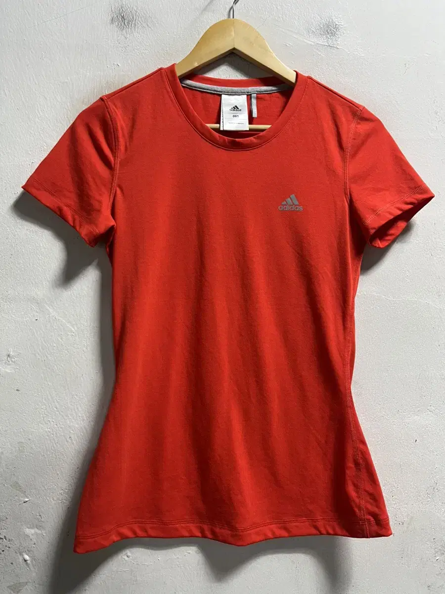 55 Adidas Functional Spandex Short-Sleeved T-Shirt Genuine