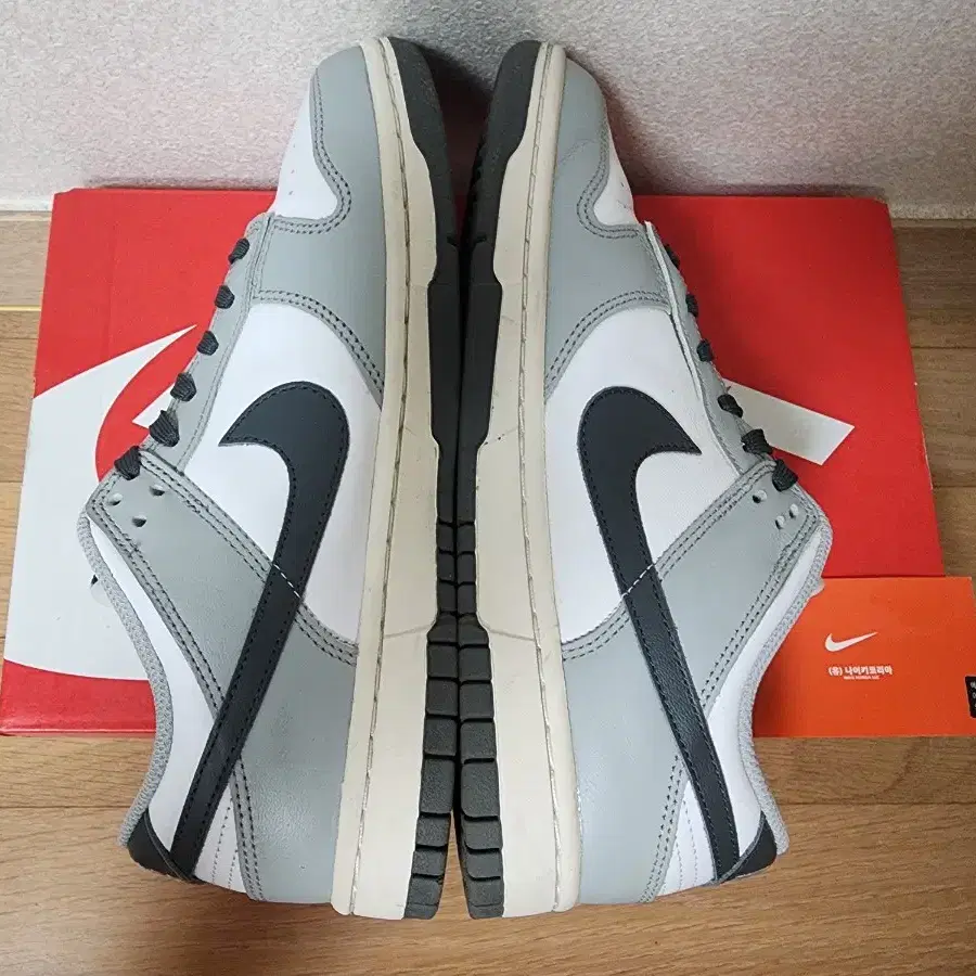 [W250] Nike Dunk Low Light Smoke Grey