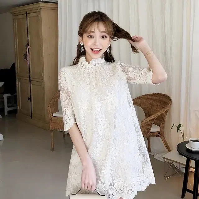 츄 CHUU 예쁨폭발 미니 dress 레이스 펀칭 원피스