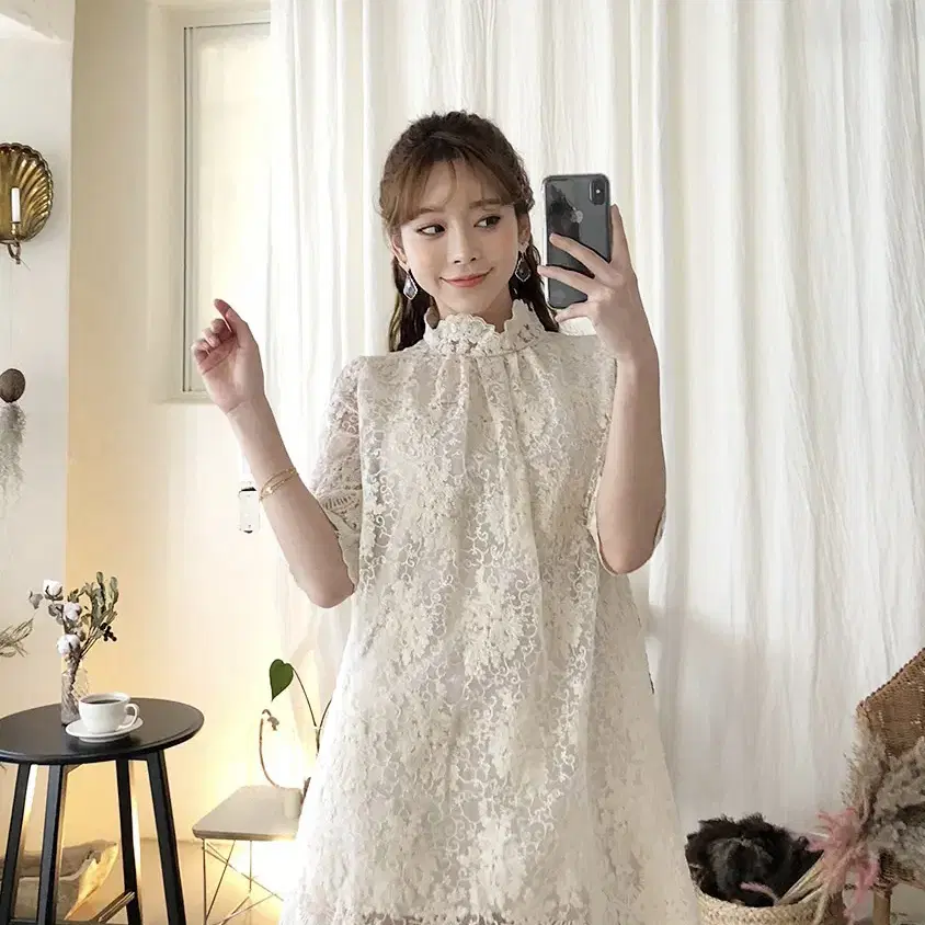 츄 CHUU 예쁨폭발 미니 dress 레이스 펀칭 원피스