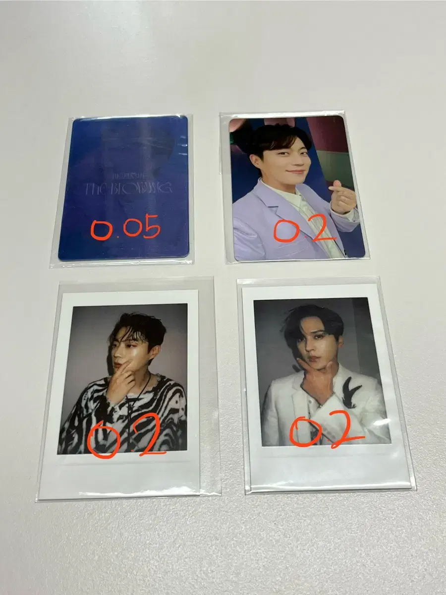 Yoon Doojoon 불어온다 photocard son dongwoon photocard