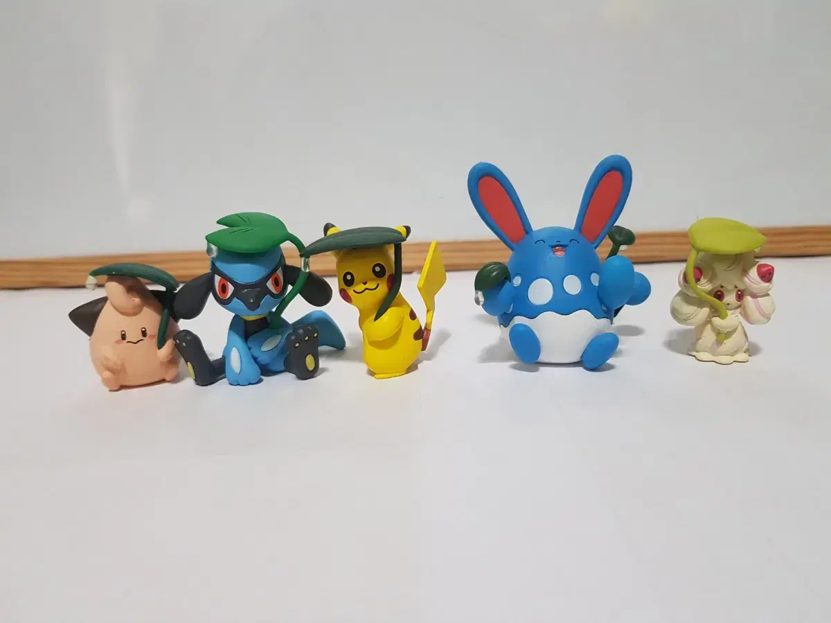 Pokémon Bombie Gacha in Bulk