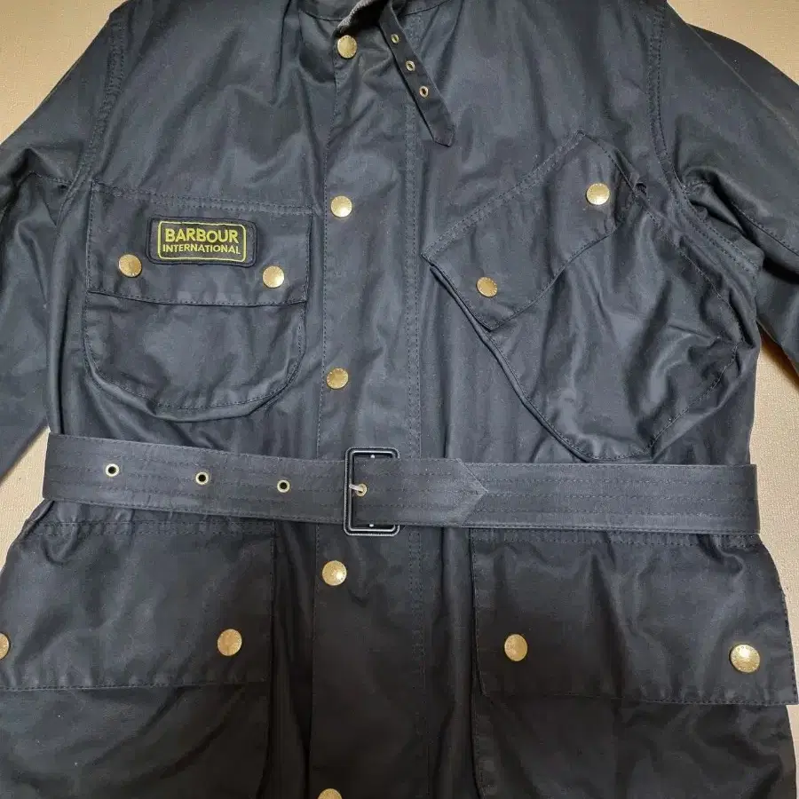 barbour 바버 인터네셔널 size38 점퍼 팔아요