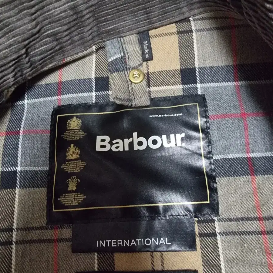 barbour 바버 인터네셔널 size38 점퍼 팔아요