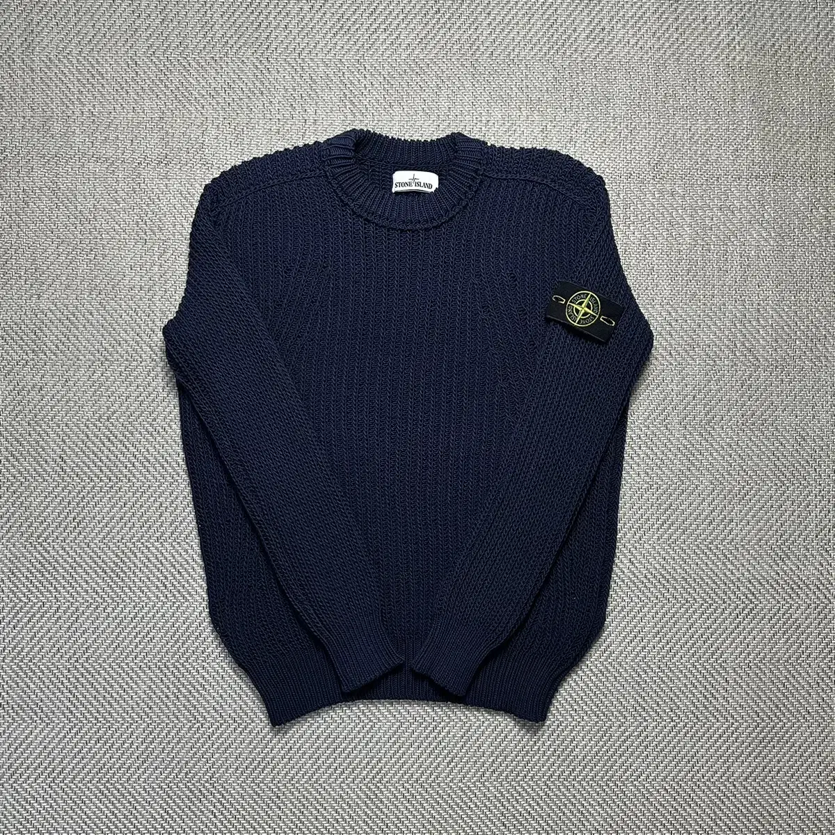 (Genuine) Stone Island Ribbed Knit S