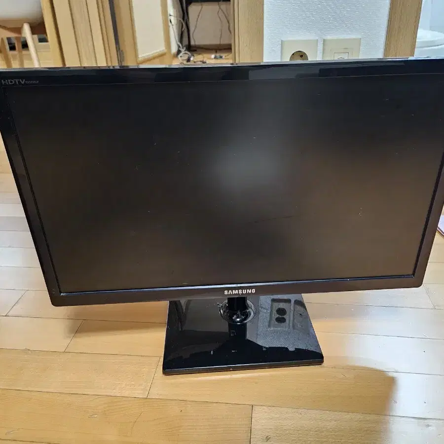 삼성 23인치 FHD LED TV 모니터삼성 (사무용)등등