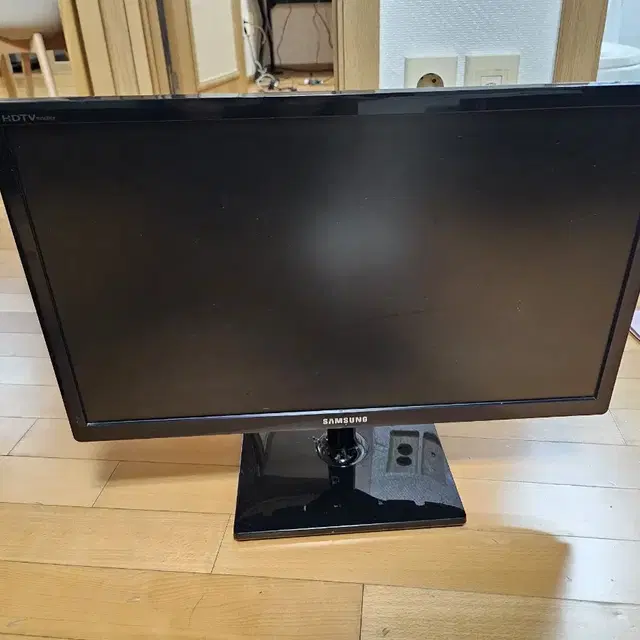 삼성 23인치 FHD LED TV 모니터삼성 (사무용)등등