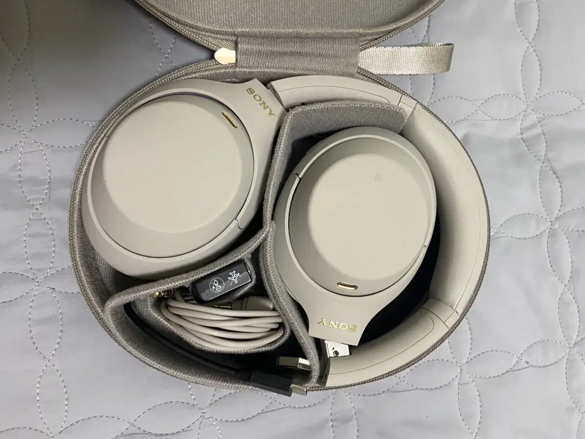 소니 SONY WH-1000XM4 블루투스 헤드폰(실버) 풀박스
