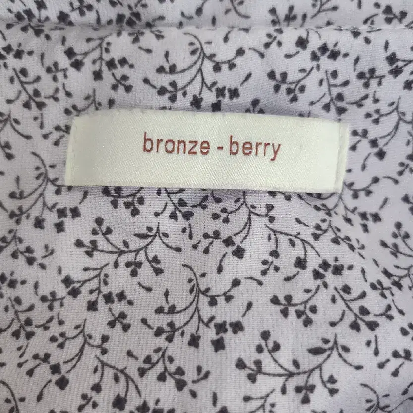 브론즈베리(BRONZE-BERRY) 베이지 플라워 롱 원피스