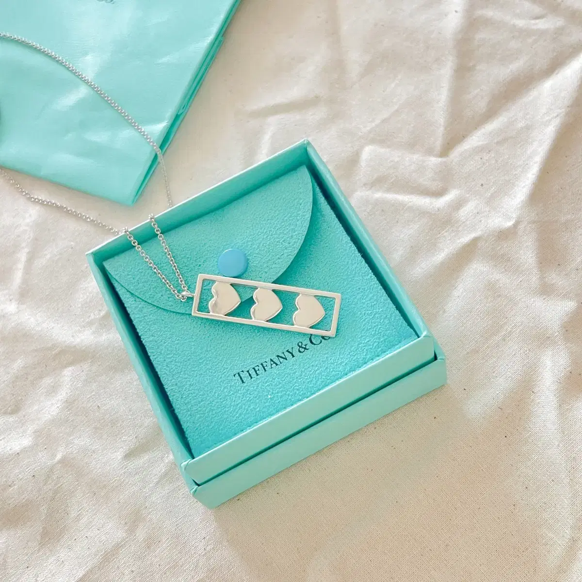 티파니 앤코 트리플 하트바 925실버 목걸이 Tiffany & Co. s