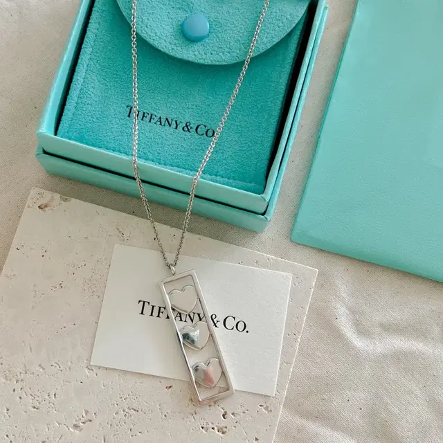 티파니 앤코 트리플 하트바 925실버 목걸이 Tiffany & Co. s