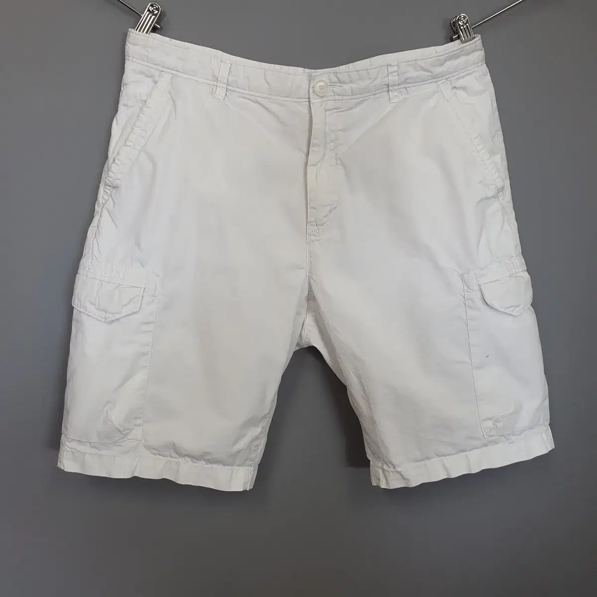 BP4201 Calvin Klein Men's Size 32 Ivory Cargo Vahn