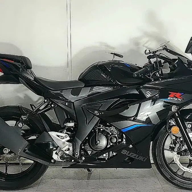 [ 스즈끼 ] GSX R125cc 19년 서울부산대구경기김해마산창원울산