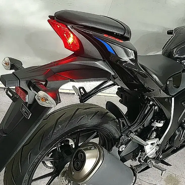 [ 스즈끼 ] GSX R125cc 19년 서울부산대구경기김해마산창원울산