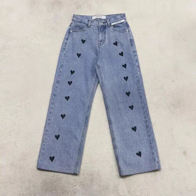 메종 김해김 데님팬츠 KIMHEKIM HEART STAMPED JEANS