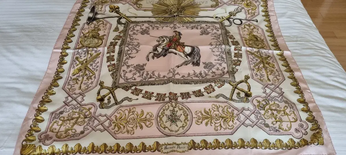 Hermès Genuine Light Pink Silk Scarf Large Size