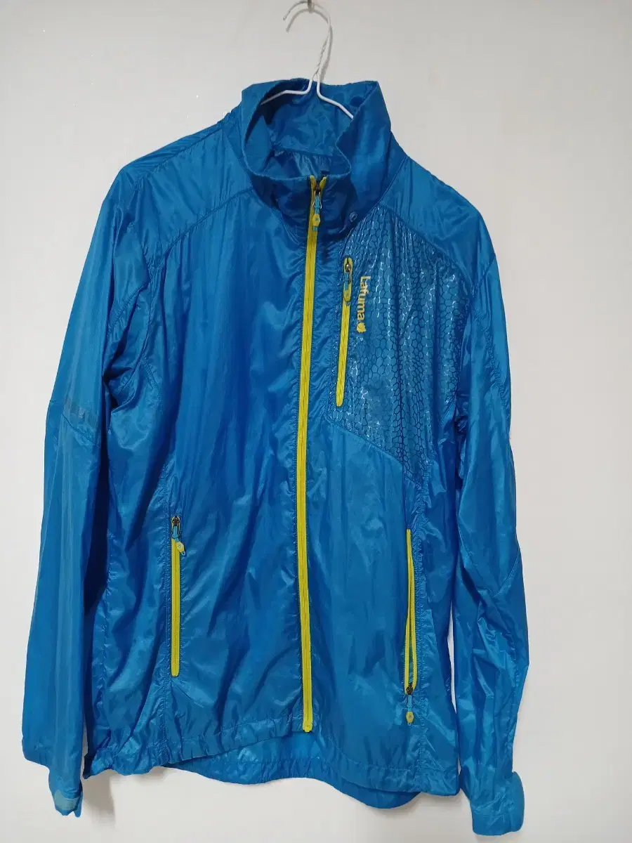 La Puma men's hiking jacket