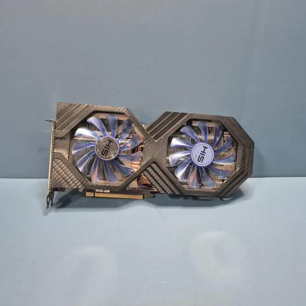 XFX 트윈 베가 VEGA 56 8G 판매합니다.