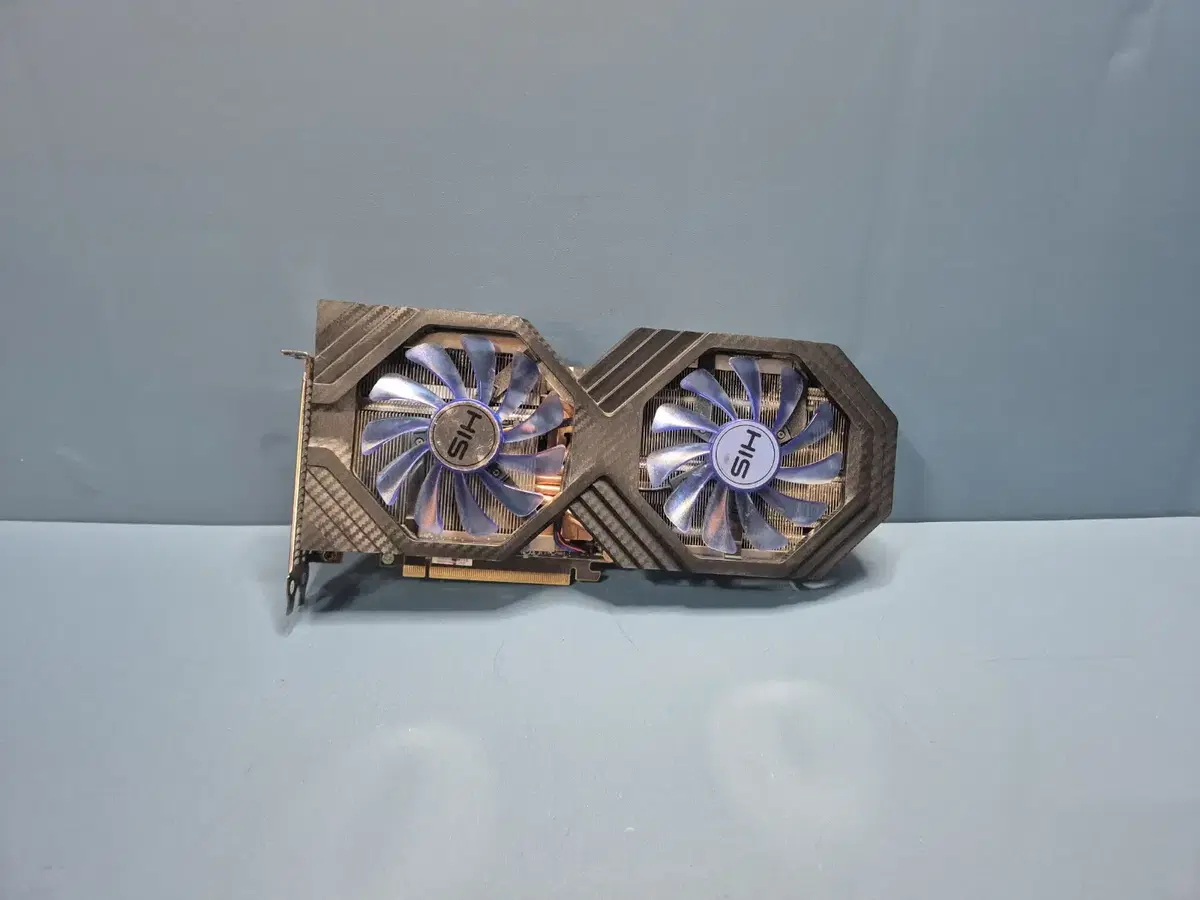 XFX Twin Vega VEGA 56 8G for sale.