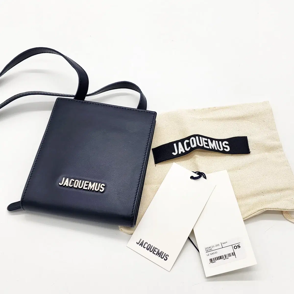 JACQUEMUS  자크뮈스 가조 스트랩 월렛