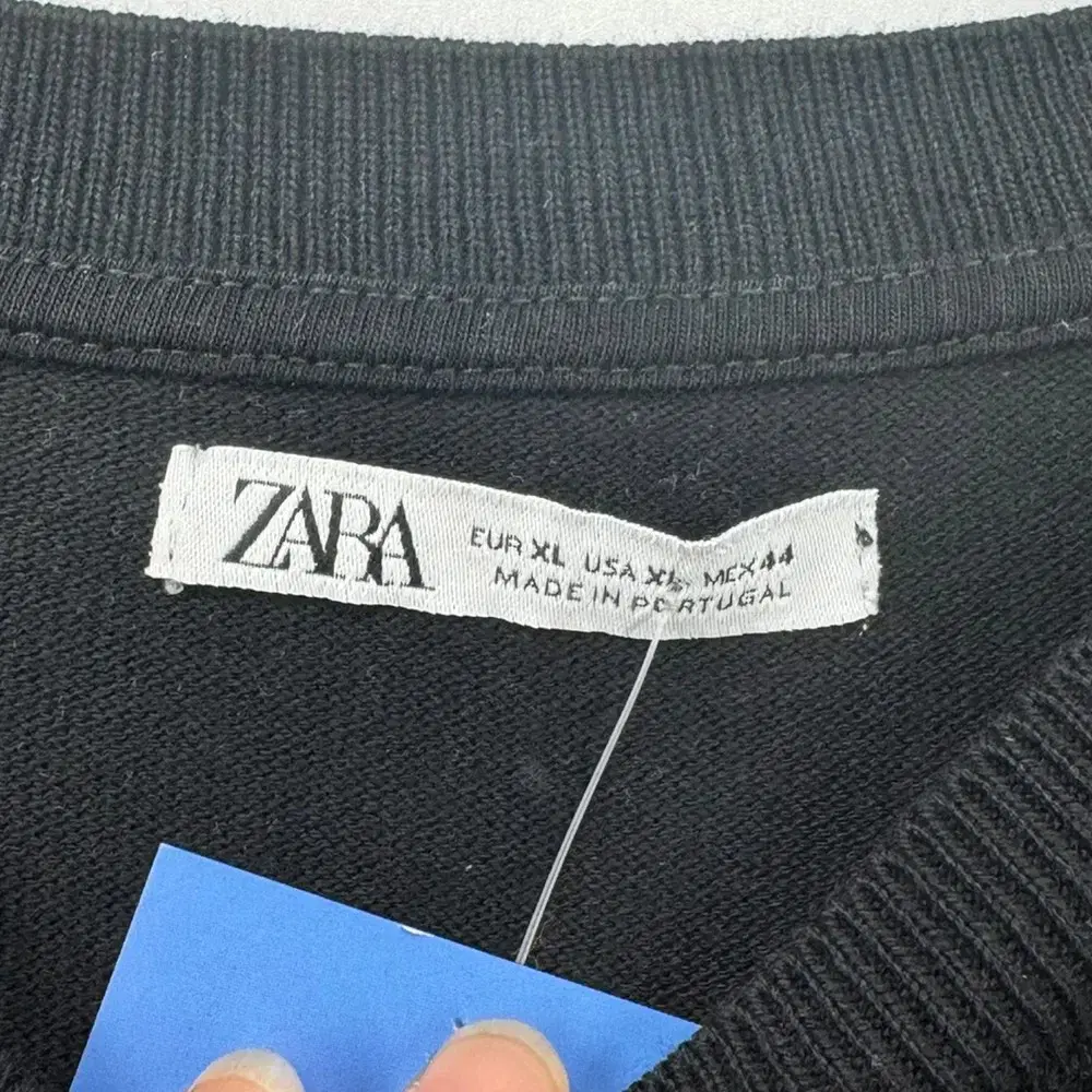 ZARA 자라 맨투맨 티셔츠 (XL size / BLACK)