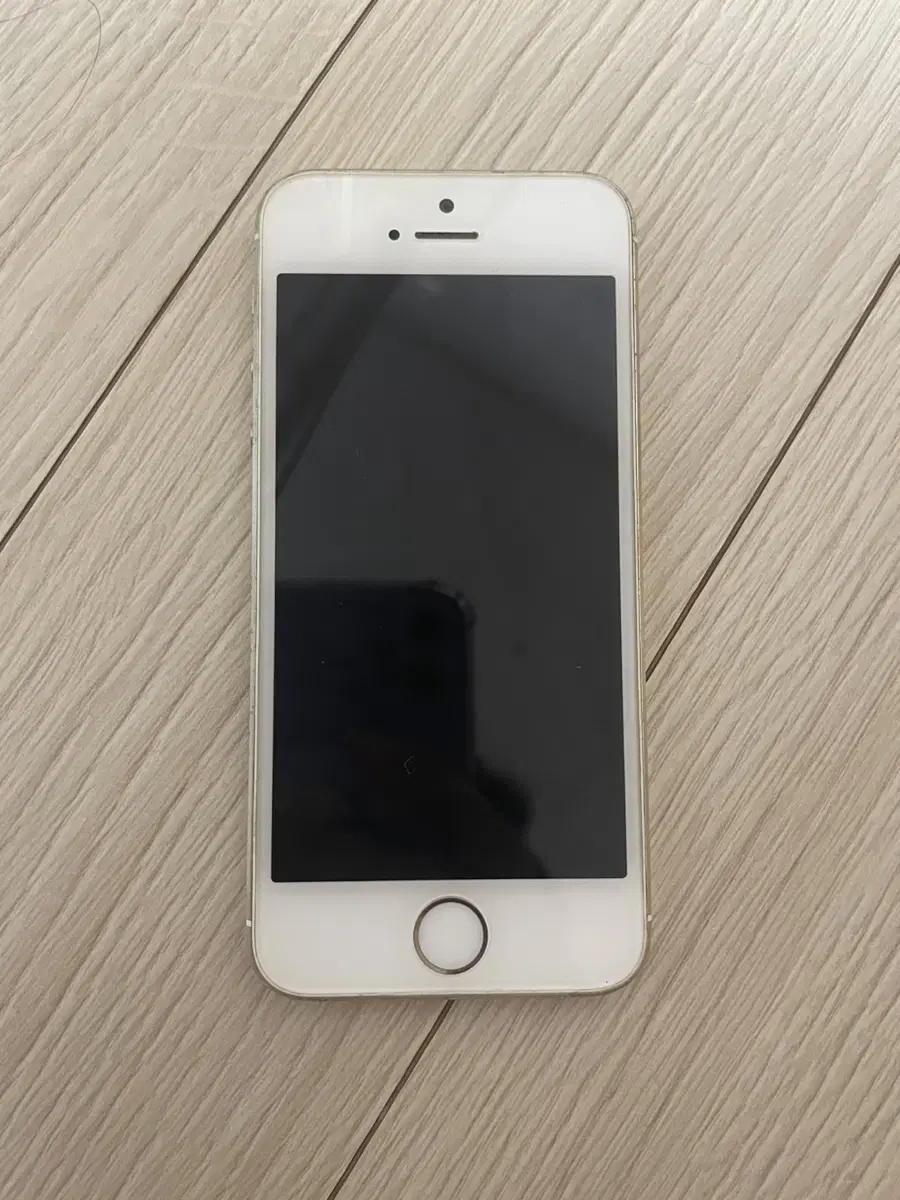 iPhone 5s Gold 16Gig