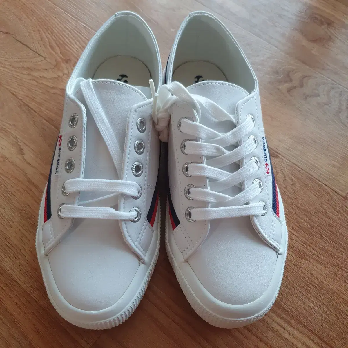 수페르가(SUPERGA) 신발