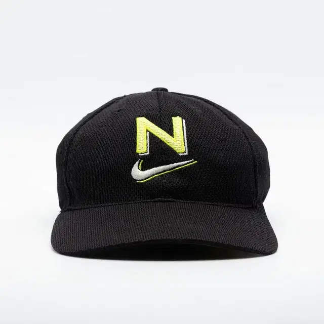 VINTAGE NIKE NEON GREEN LOGOBLACK HAT