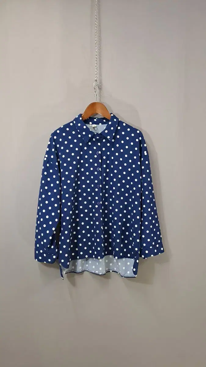 8-part sleeve ribbon dot blouse nf