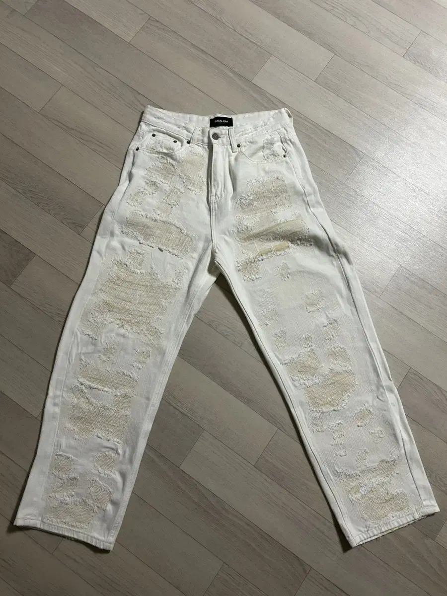 페이탈리즘 #0354 Destroyed stitch pants White