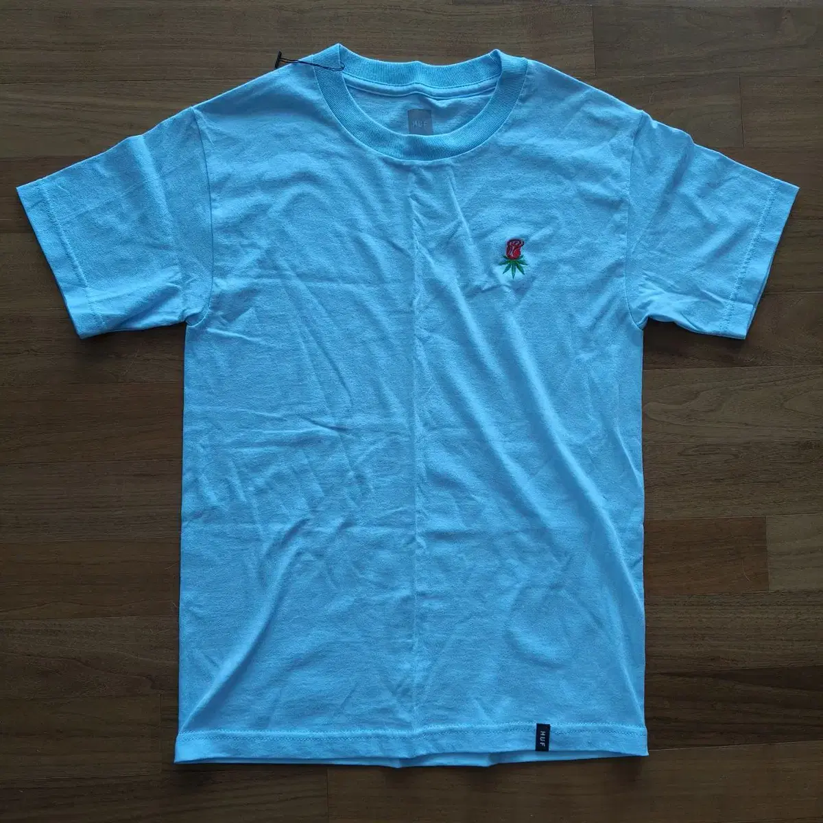 HUF T-shirt ( haneul )