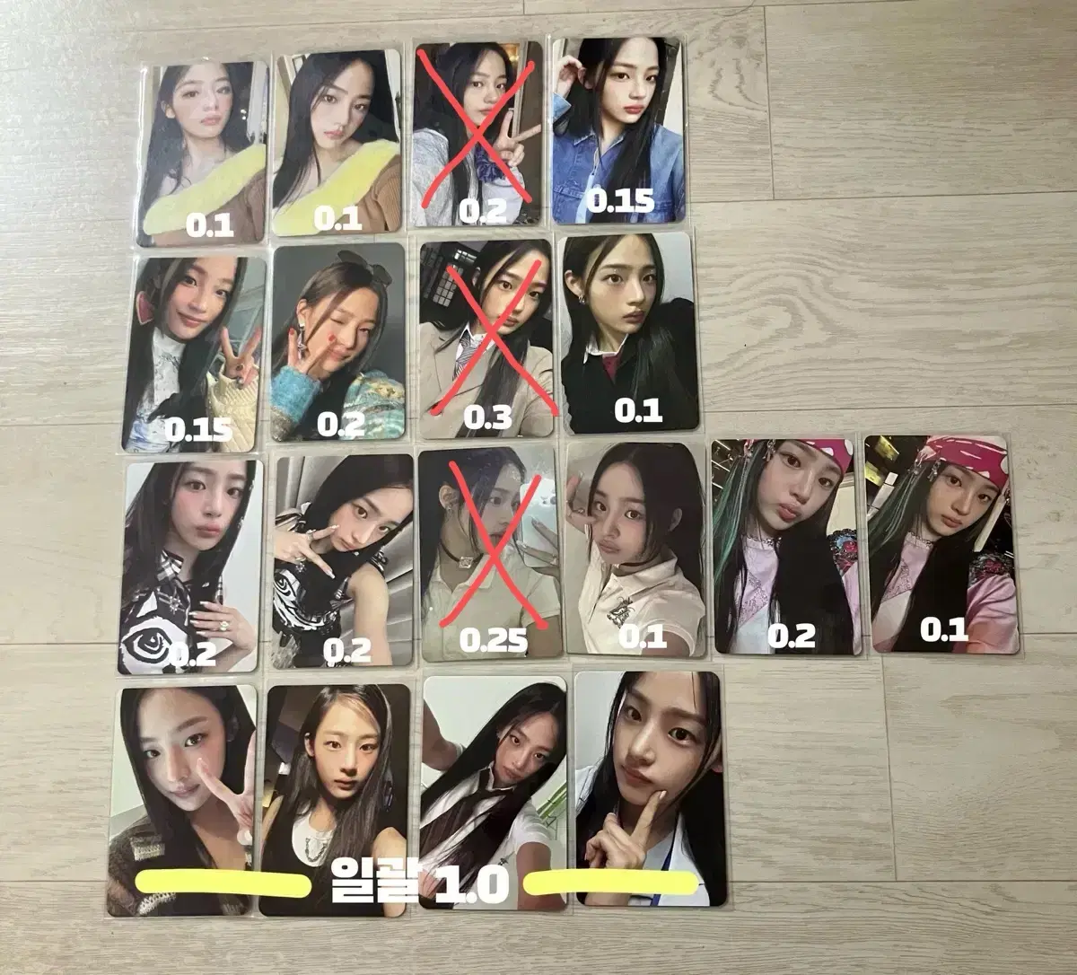 Minji seasons greetings Earbook Attention Dito Oemji ETA Photocard