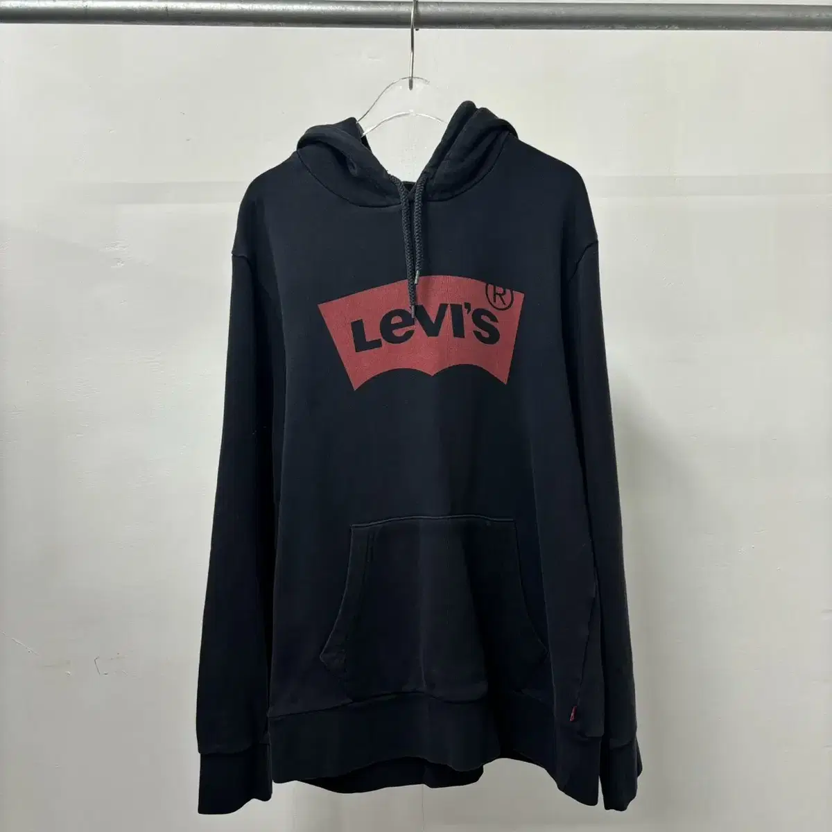 Levi's Big Logo Hoodie (95) Quick sale