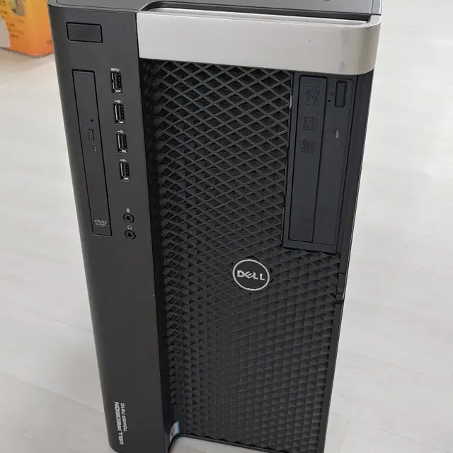 DELL 델 T7910 제온 2687W V4 듀얼 워크스테이션