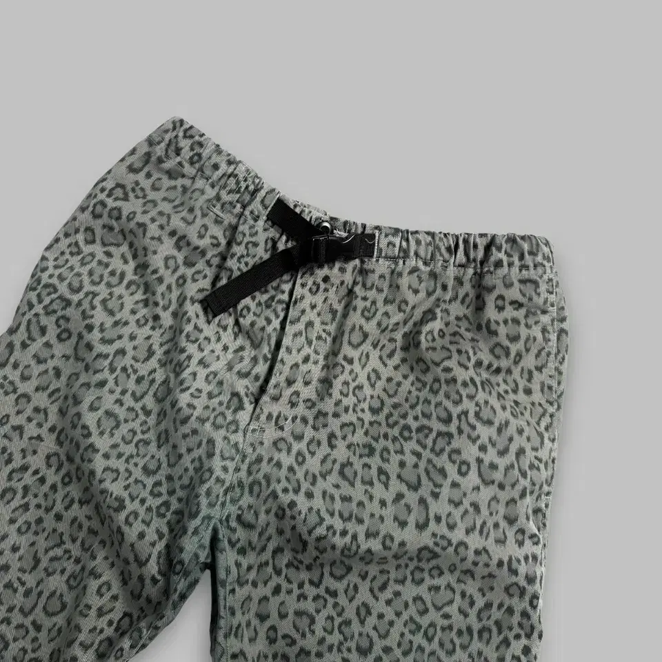 vintage leopard pattern banding shorts