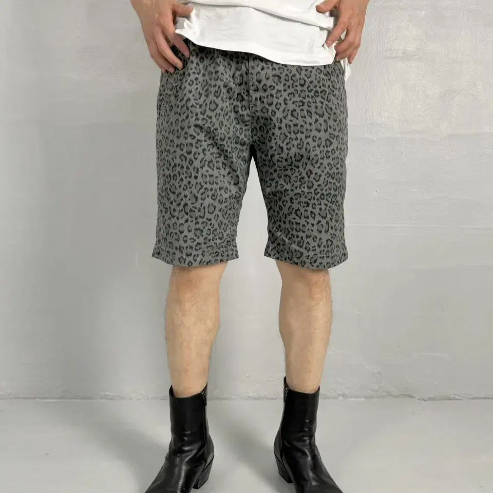 vintage leopard pattern banding shorts