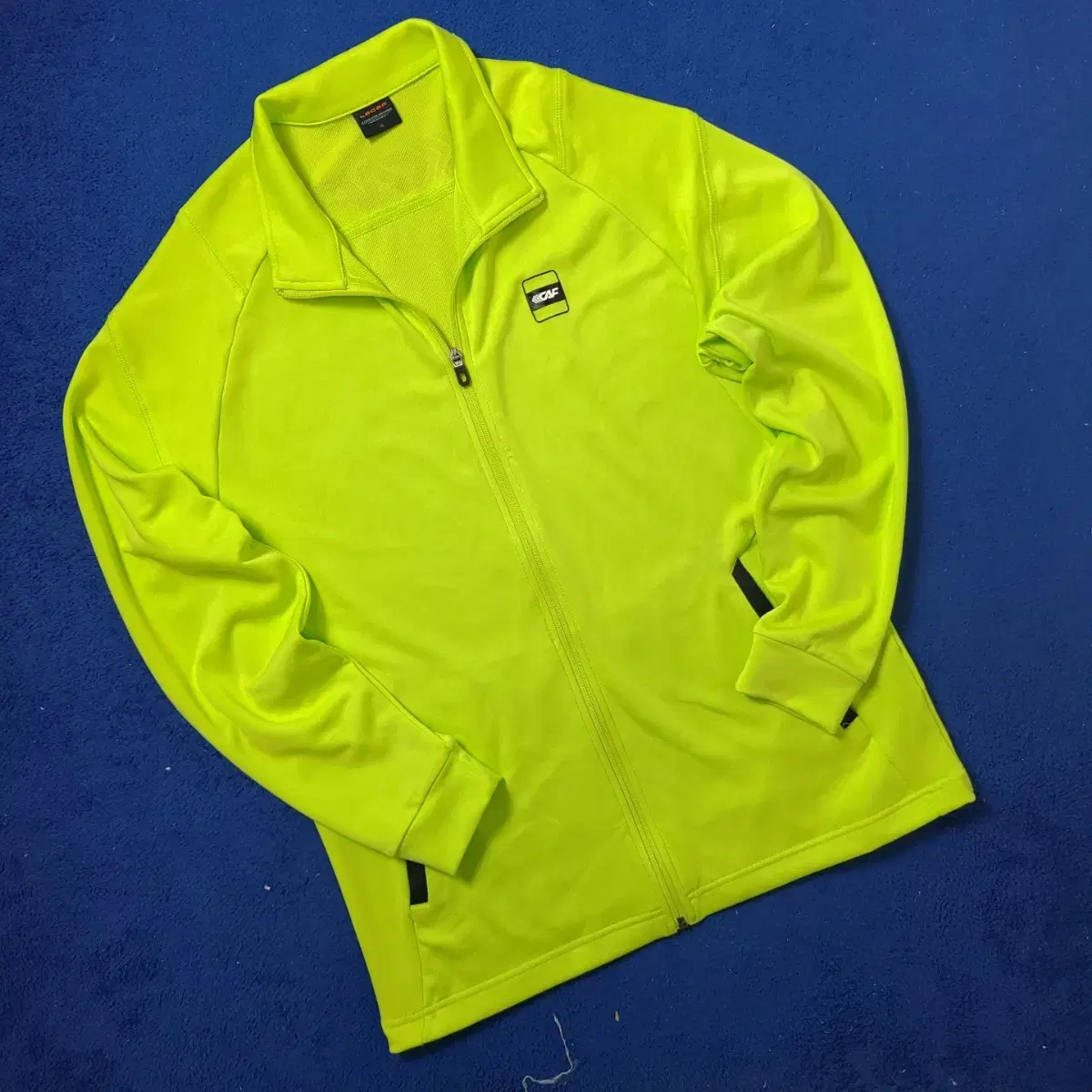 LeCarpe Fluorescent Jersey