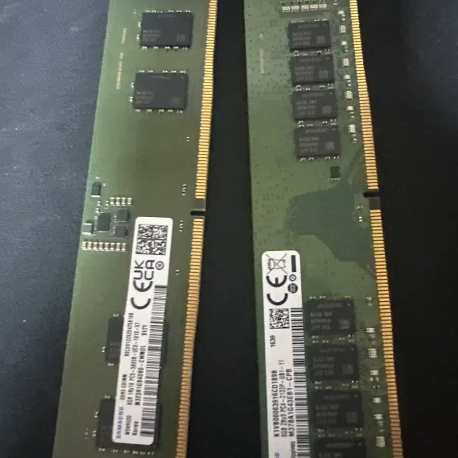 램 ddr5 8기가 5600 두개 두개다 삼성제품입니다