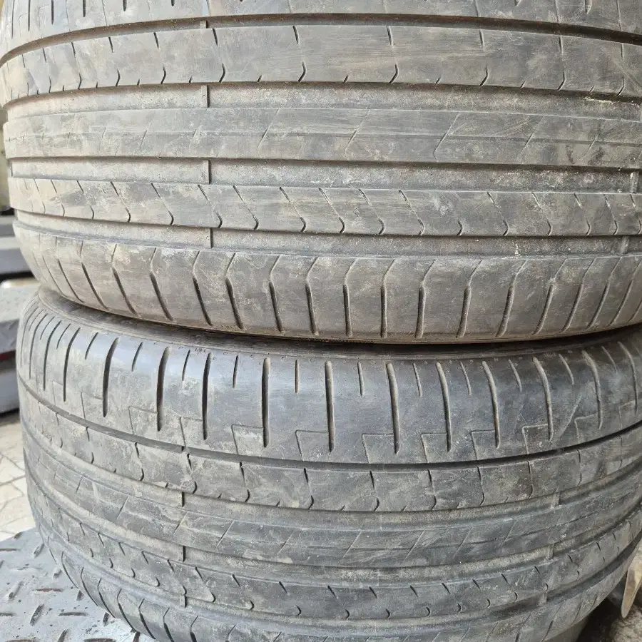 255/40r20 2개 필렐리 PZERO  TM MO-S