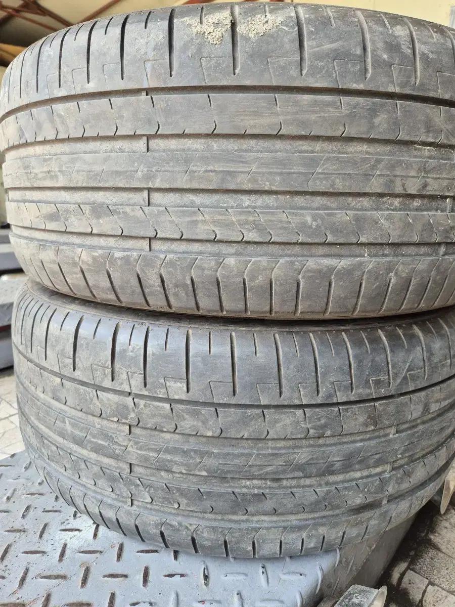 255/40r20 2개 필렐리 PZERO  TM MO-S