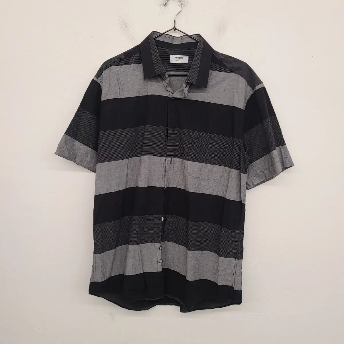 [105/XL] Lenoma striped short sleeve shirt for sale.