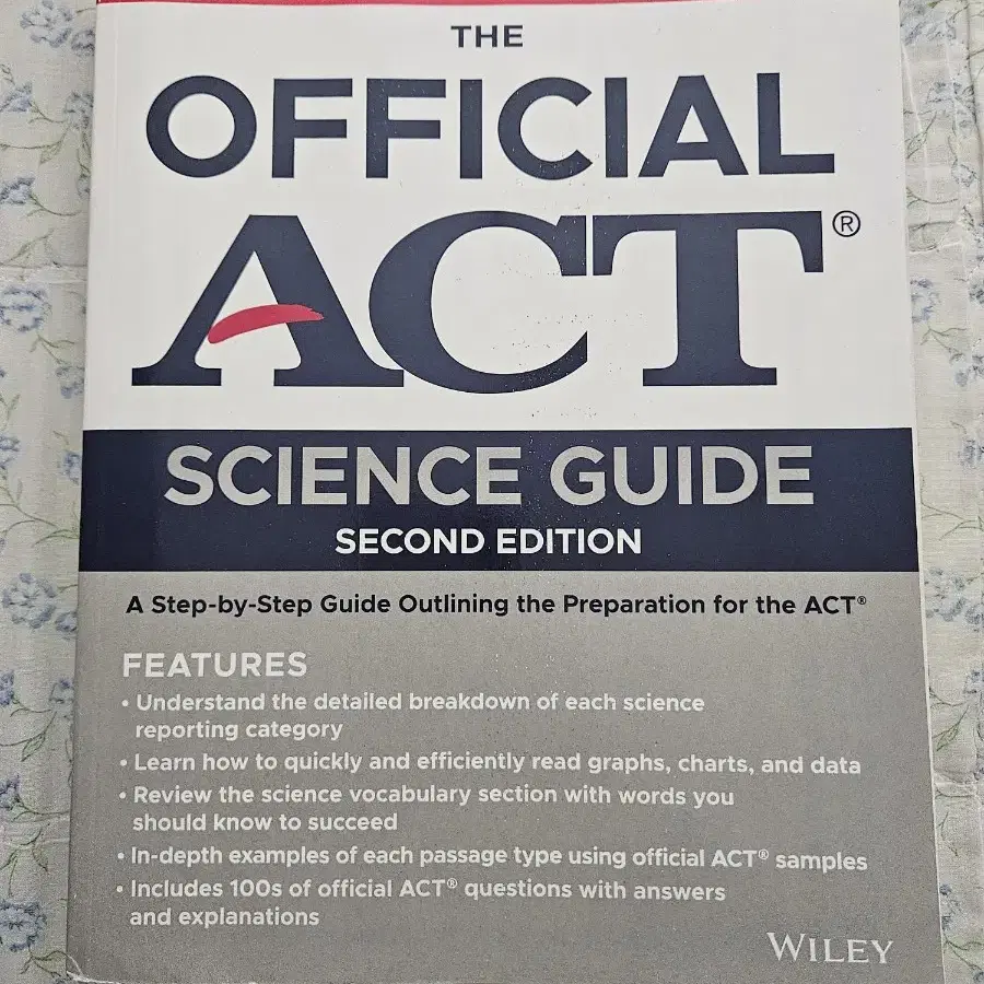 ACT SCIENCE GUIDE 2nd Edition 교재