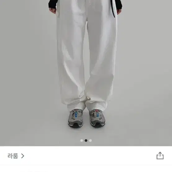 라룸 솔트카펜터 팬츠