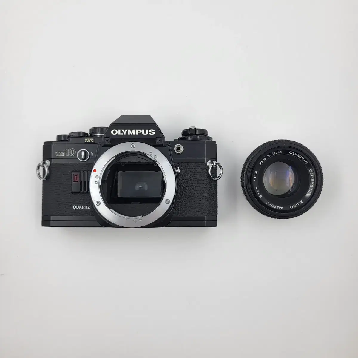 올림푸스 OLYMPUS OM10 QUARTZ SLR 빈티지 필름 카메라